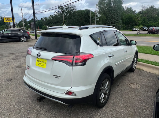 
								2016 Toyota RAV 4 full									